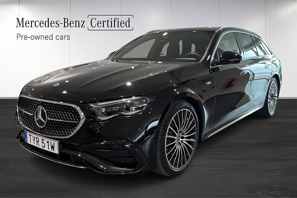 Mercedes-Benz E300 de 4MATIC T //SUPERSCREEN//360-KAMERA//ADAPTIV FARTHÅLLARE