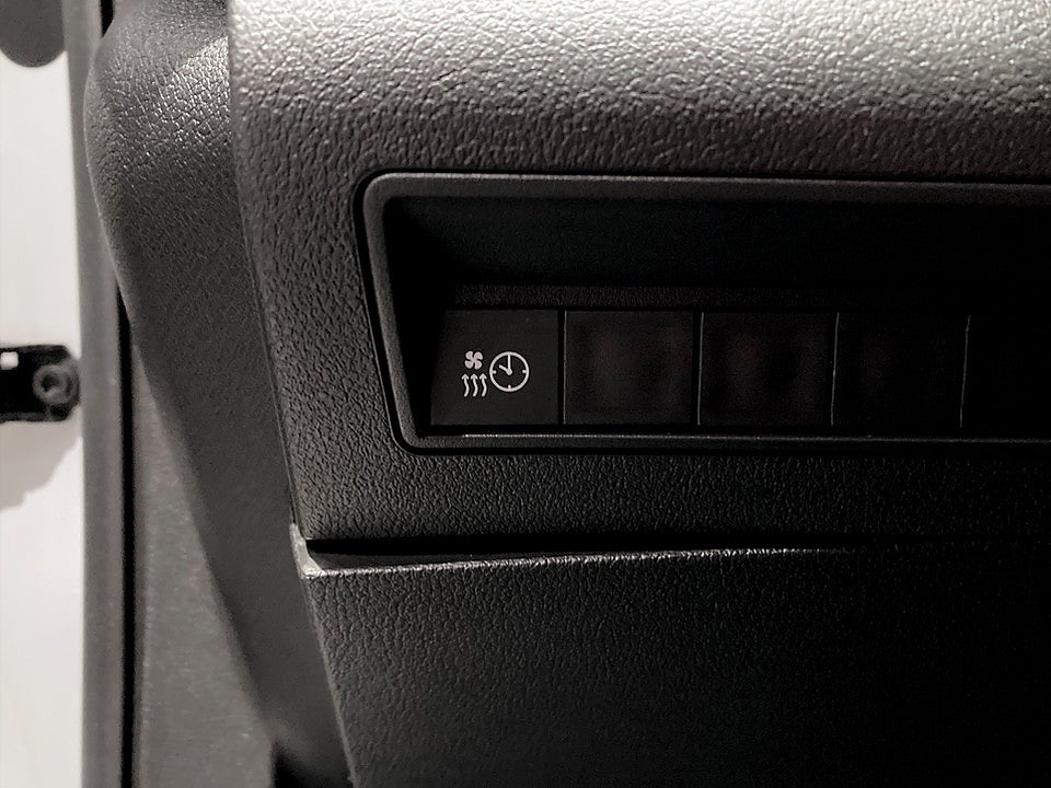 Bild på Peugeot Partner PRO+ 1.5 BHDi 130hk Aut L2 KAMPANJRÄNTA 3,99%