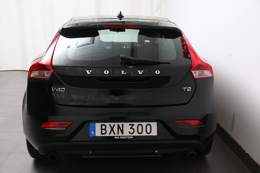 Volvo V40 T2 120hk Kinetic 1ägare Värmare 2014