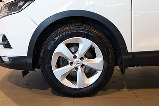 SUV Nissan Qashqai 7 av 19