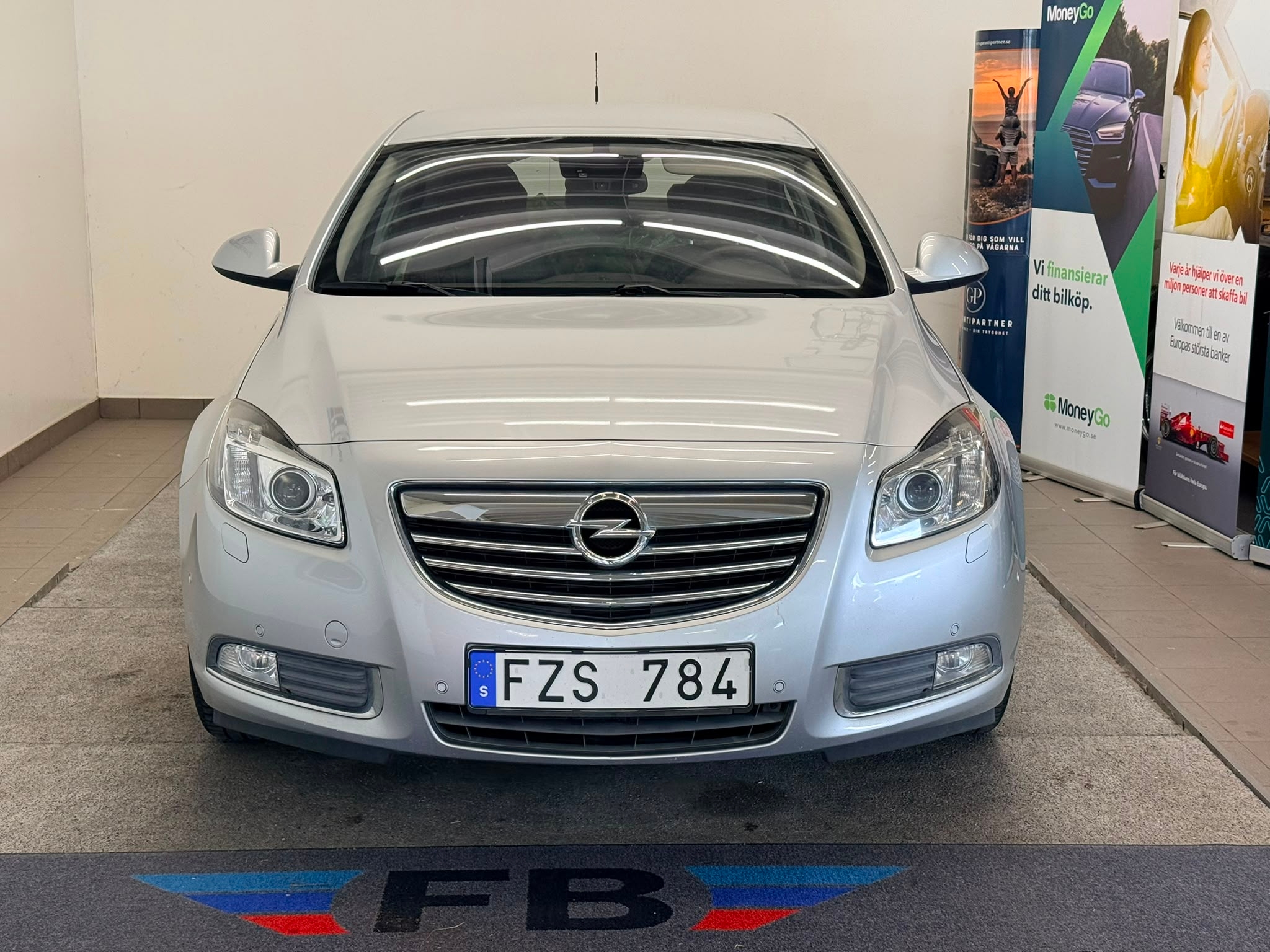 Opel Insignia 2011, kuva 3/41
