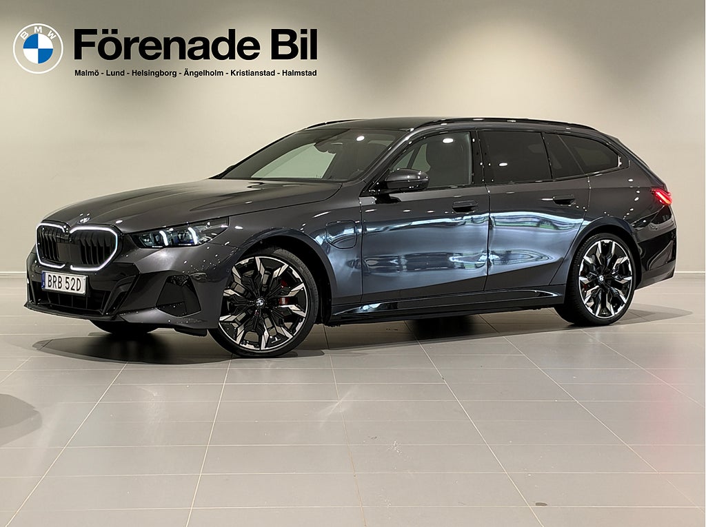 BMW 530e xDrive Touring M Sport Pro Pano Adpt farth H/K 21" HuD