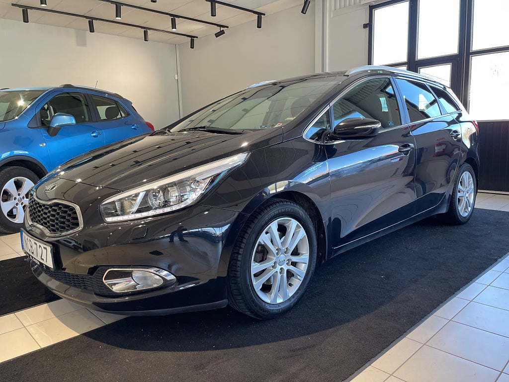 Kia Ceed SW 1.6 CRDi Komfort *Dragkrok, Vinterhjul