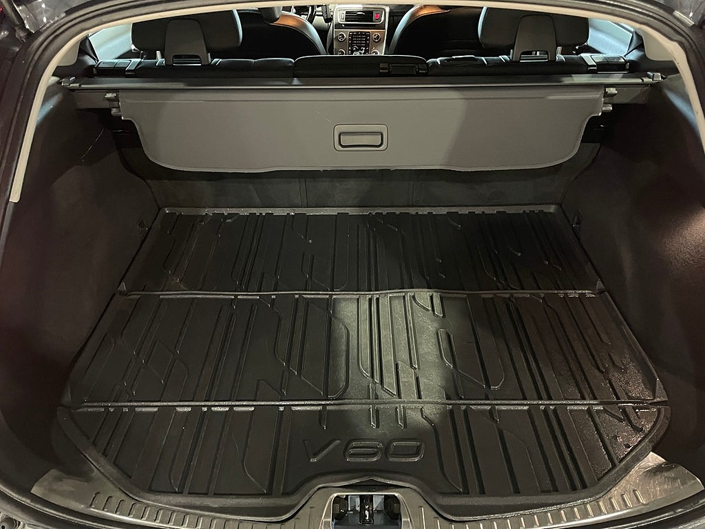 Volvo V60 D4 |Momentum | KAMREM BYTT | DRAG |VÄRMARE 2017