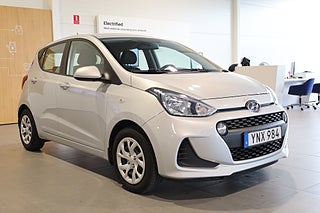 Halvkombi Hyundai i10 4 av 23