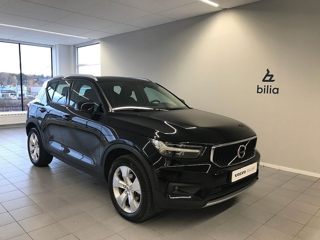 Volvo XC40 T2 FWD Momentum Advanced