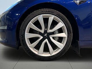 Tesla Model 3 Long Range AWD Pvärm Pano GPS Autopilot Kamera SoV