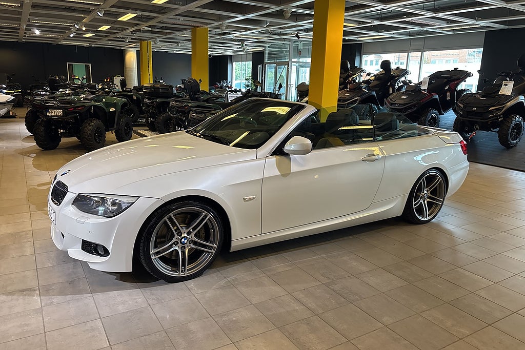 BMW 335i Cab DCT Comfort, M Sport, 6505 mil, sv-såld