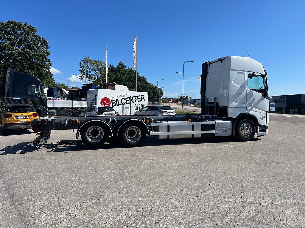 Volvo FH13 540 6x2 Containerede / Lösflaksbil, I-See