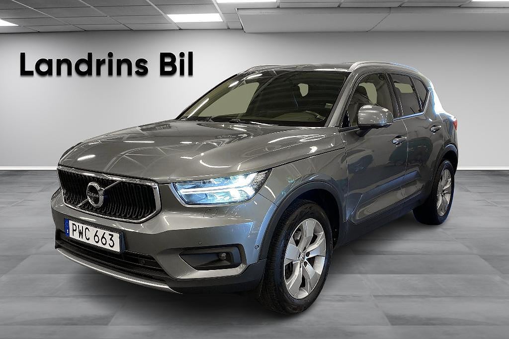Volvo XC40 D4 AWD Momentum *aut* 360-kamera* helskinn*drag* 