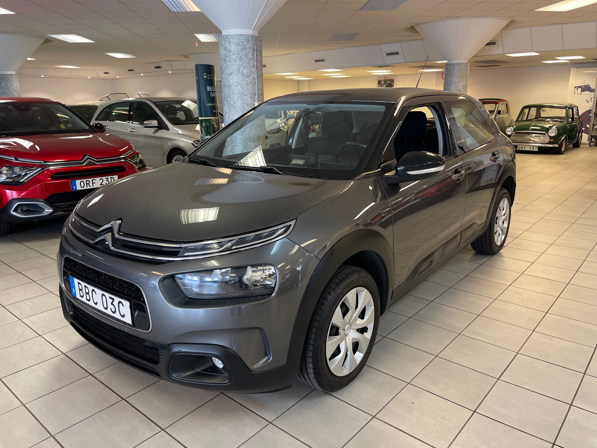 Citroen C4 Cactus 1.2 PureTech Euro 6 2020, photo 2/10