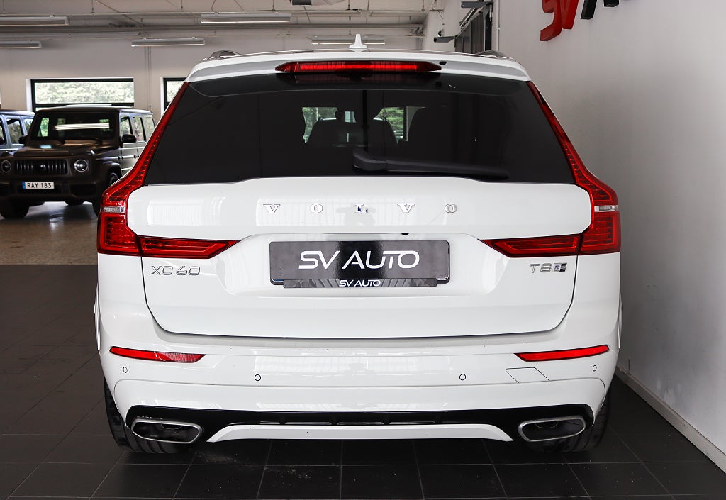 Volvo XC60 Recharge T8 AWD R-Design Lounge Pano Värmare Drag