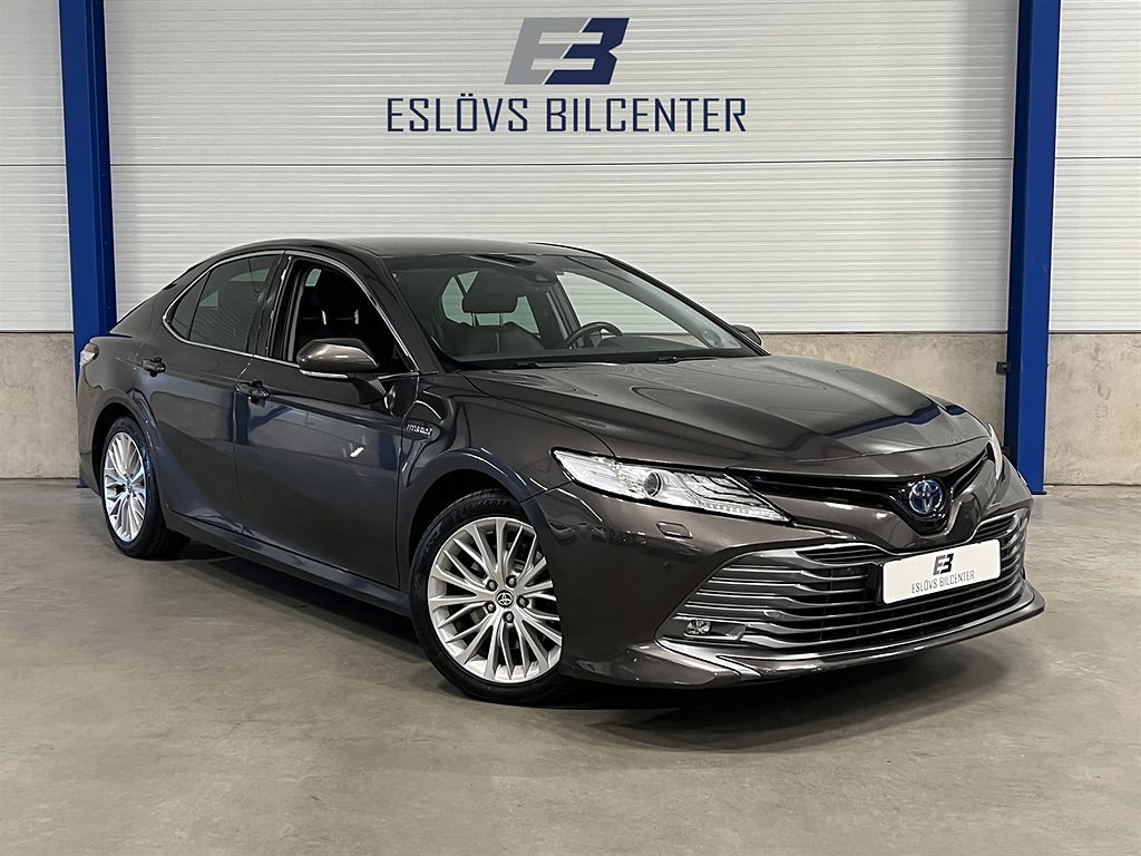 Toyota Camry Hybrid CVT, 218 HK / Executive / HUD / JBL / Navi /
