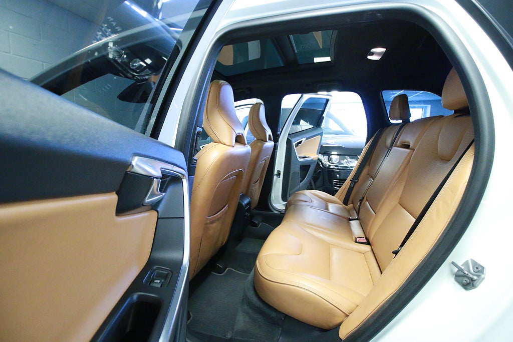 Volvo XC60 D4 AWD Geartronic, 181hp, 2014