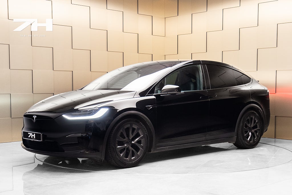 Tesla Model X Plaid / Uppdaterad Autopilot / 6-sits / Drag