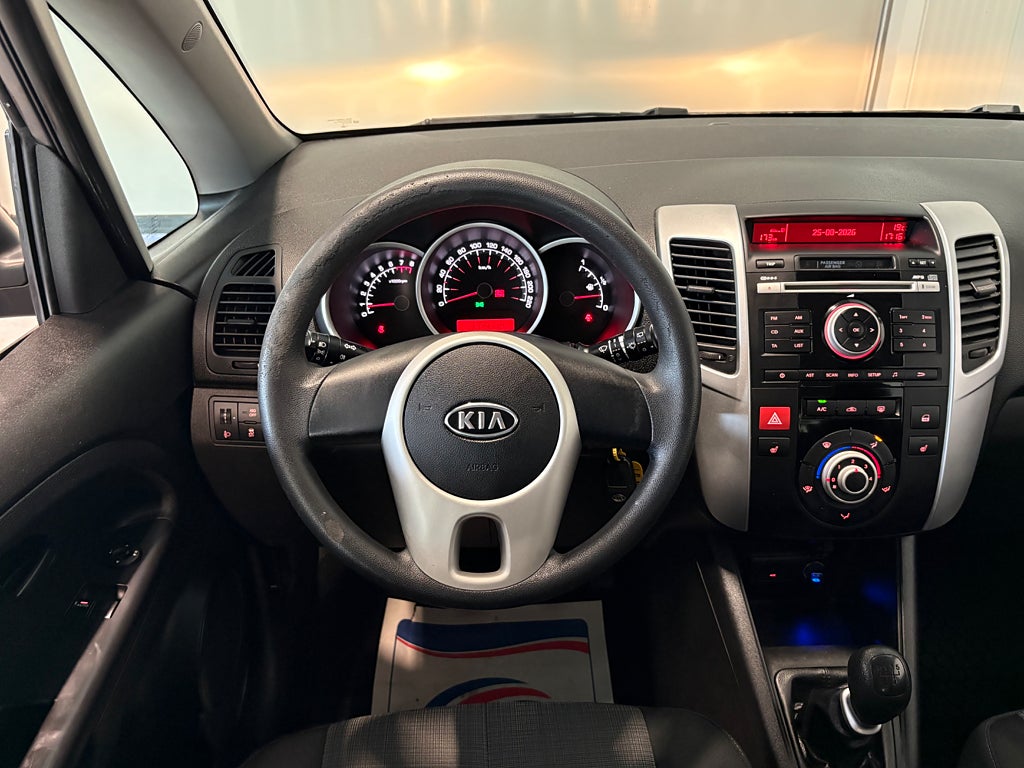 Kia Venga 1.4 CVVT Manual, 90hp, 2011