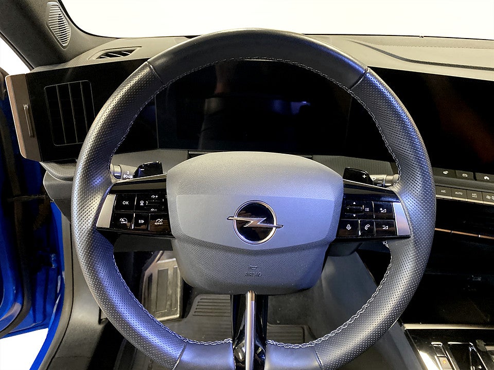 Bild på Opel Astra ST GS 1.2 PT 130hk Aut B-KAMERA CARPLAY