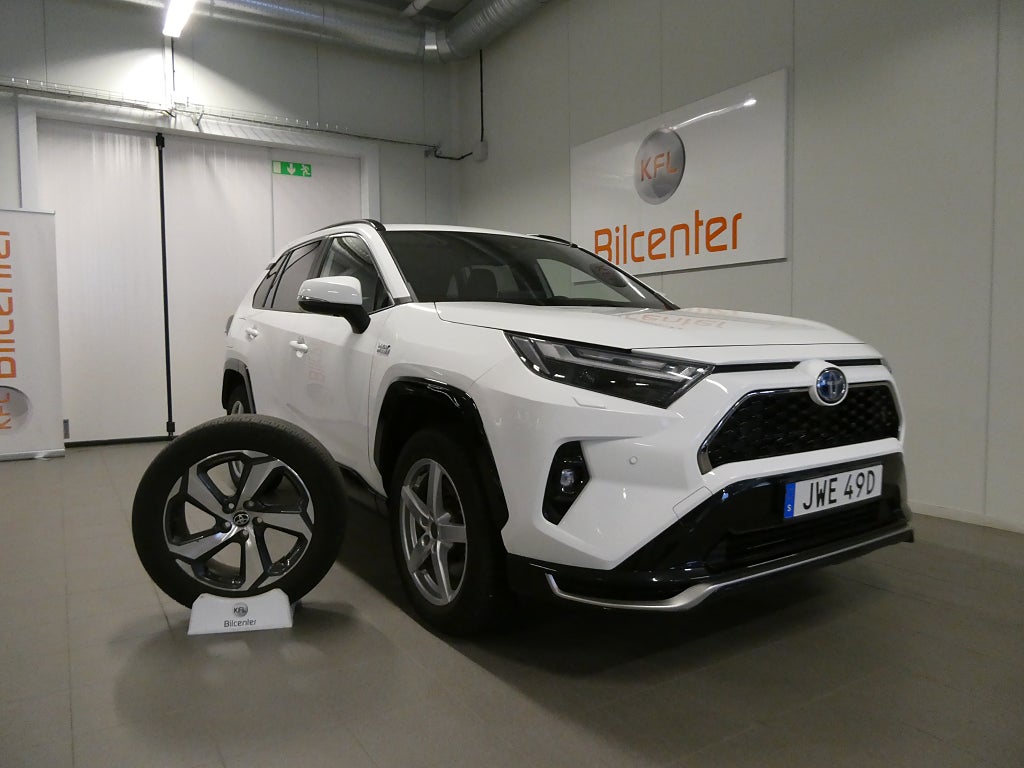 Toyota RAV4 Plug-in Hybrid  X EDITION *JANUARIREA* Drag-Kamera-SoV