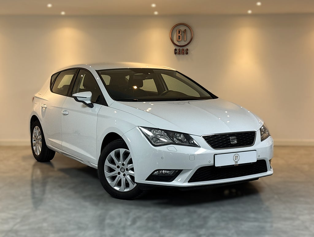 Seat Leon 1.6 TDI STYLE LÅGMIL NYBESIKTGAD P-SENSORER