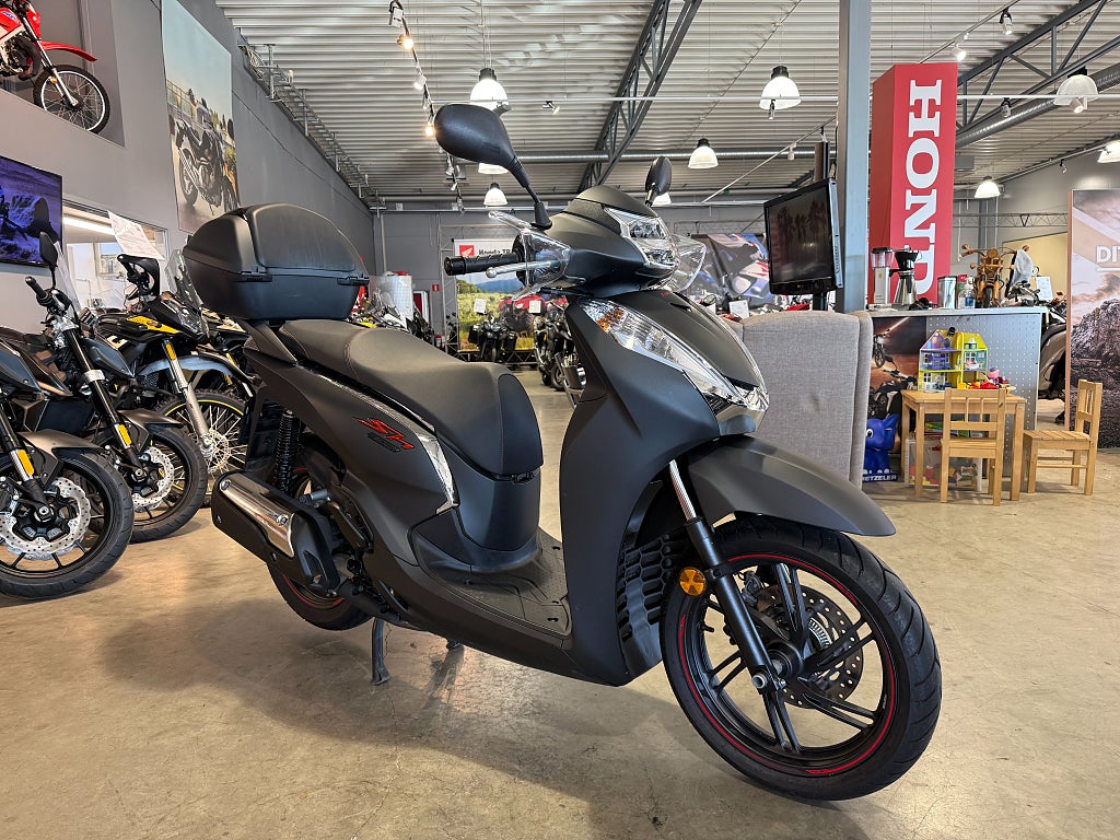 Honda SH300R ABS #Endast 1160mil# 