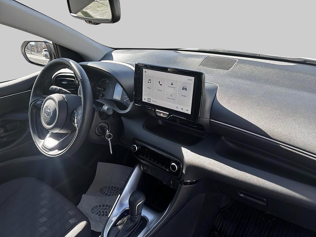 Toyota Yaris 2025 - miniatyr 7