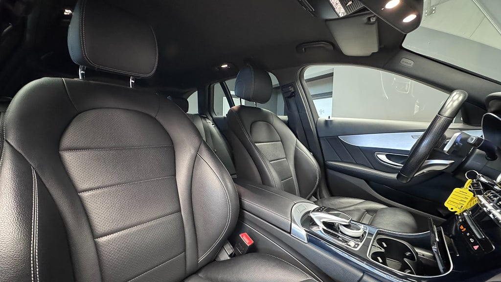 Mercedes-Benz C220 d 2017 - miniatyr 8