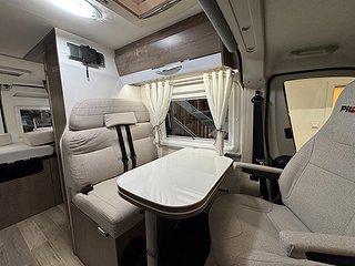 Husbil-halvintegrerad Pilote V600G 190HK 6 av 19