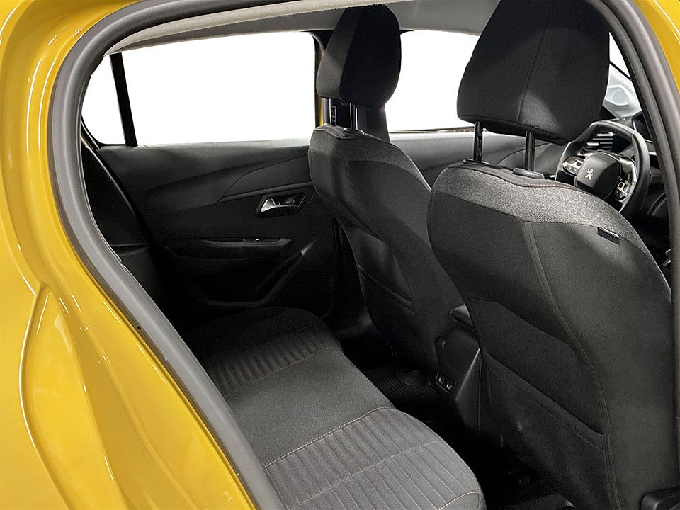 Bild på Peugeot E-208 Active Pack 50kWh 136hk Aut CARPLAY P-SENSORER BAK