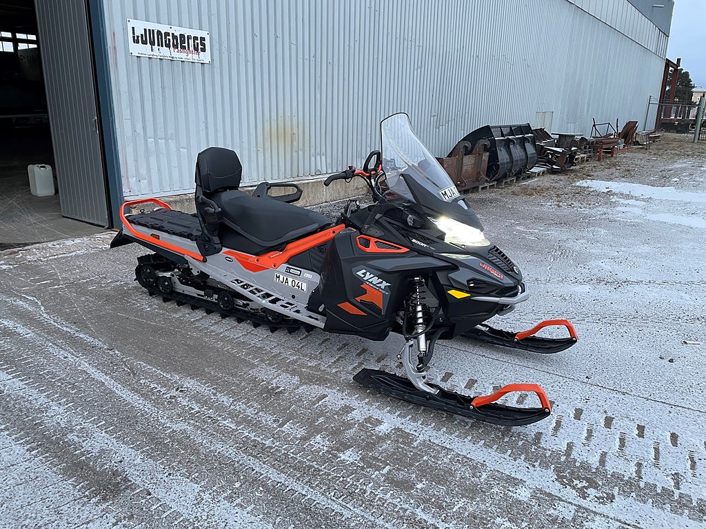 Lynx 49 Ranger PRO 600R E-tec 3900 2023 