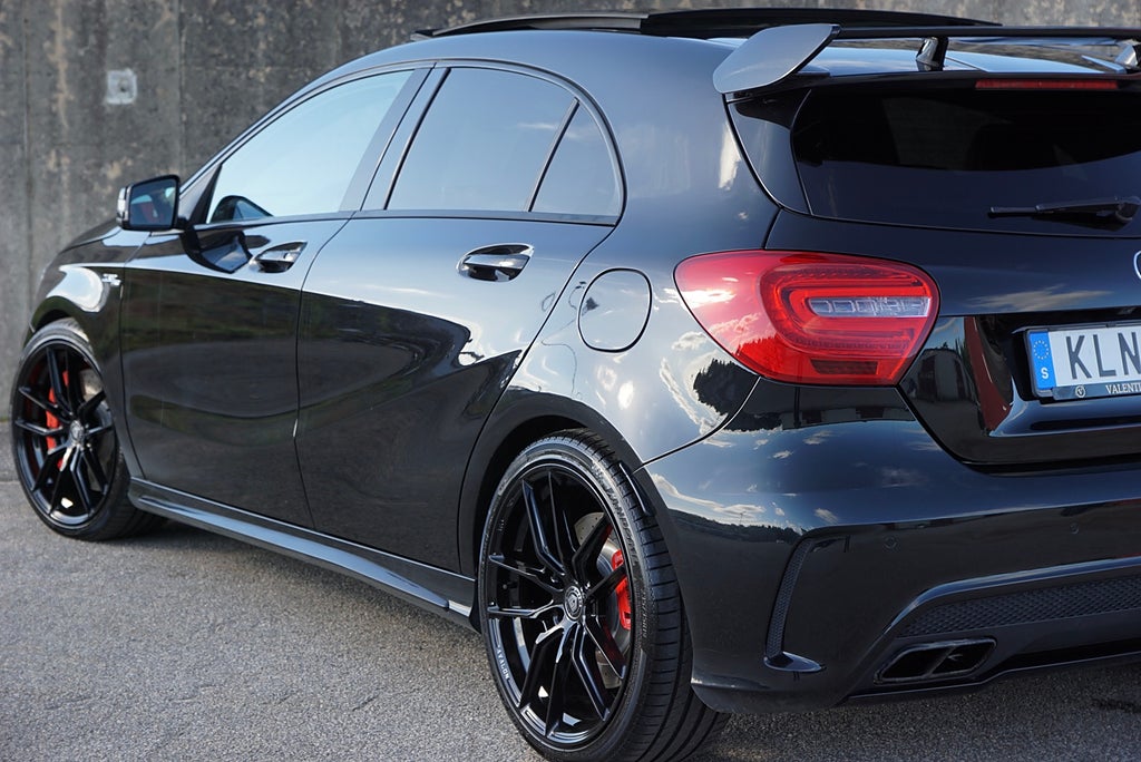 Mercedes-Benz A45 AMG 4MATIC 360hk|Pano|Skalstol|H&K|SE SPEC|