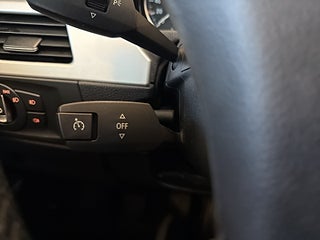 BMW 320D xDrive Touring Comfort MVärm/S&V/Psens/Kamkedja – bild 18
