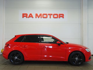 Halvkombi Audi A3 4 av 19