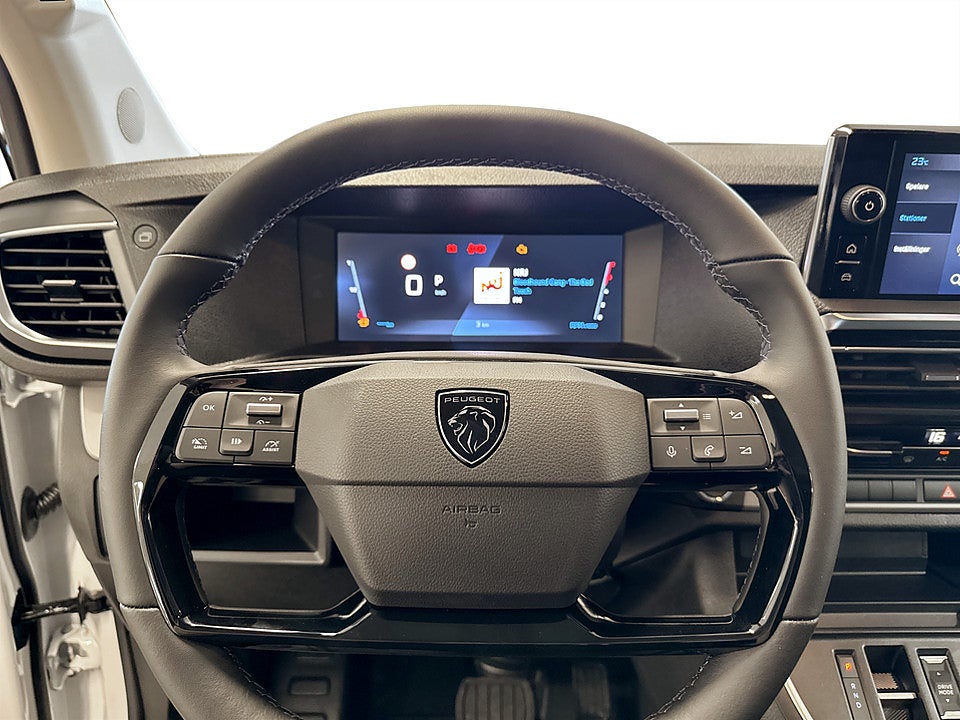Bild på Peugeot Expert Plus 150hk Aut L3 - EDITION! SERVICE & V-HJUL INGÅR!