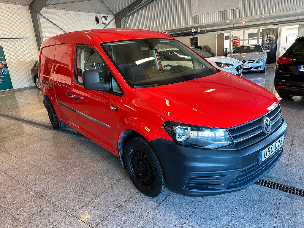 Volkswagen Caddy Maxi 2.0 TDI DSG 1 ägare Navi Värmare Moms 