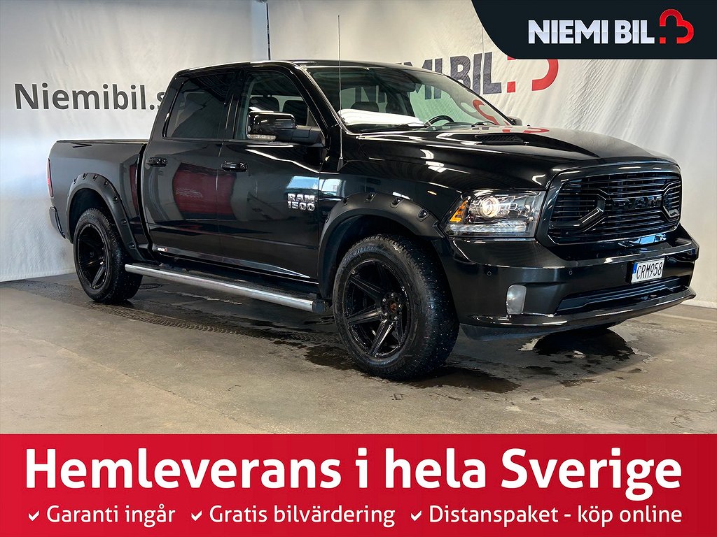 Dodge RAM 1500 Crew Cab 5.7 V8 HEMI 4x4 MOMS/S&V-däck/Kamera
