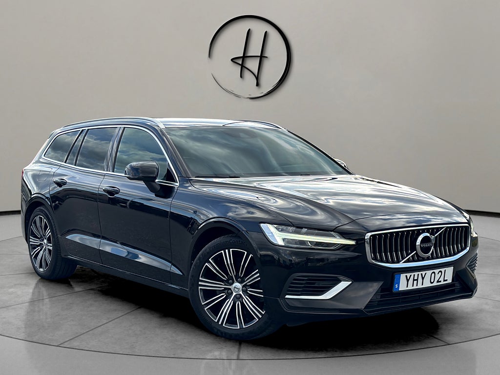 Volvo V60 T6 AWD Recharge Kamera * Stora batteriet * SE-UTR