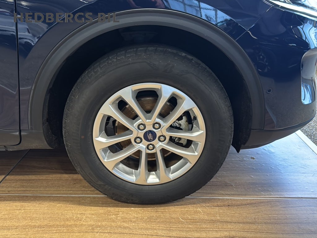 Ford Kuga Plug-In Hybrid 224HK thumbnail