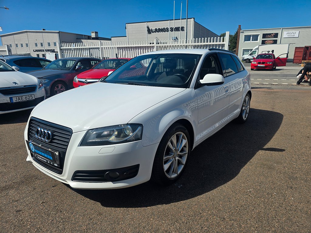 Audi A3 Sportback 1.6 TDI Comfort 1 Års Garanti 0% Ränta 36 Mån