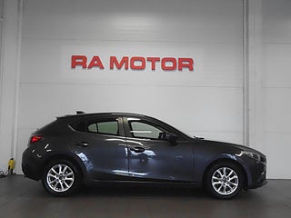 Halvkombi Mazda 3 4 av 20