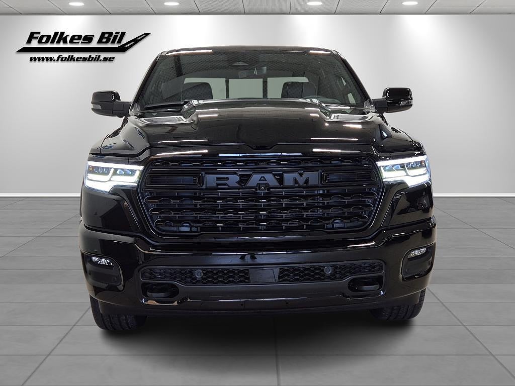 Dodge RAM 1500 Limited Night Ed RAMBOX Hurricane 540 hk Ebony-interior
