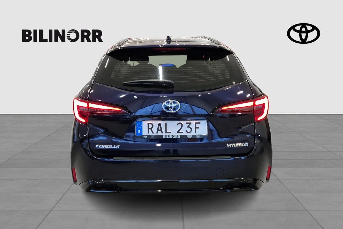 Toyota Corolla 2023, bild 5/10