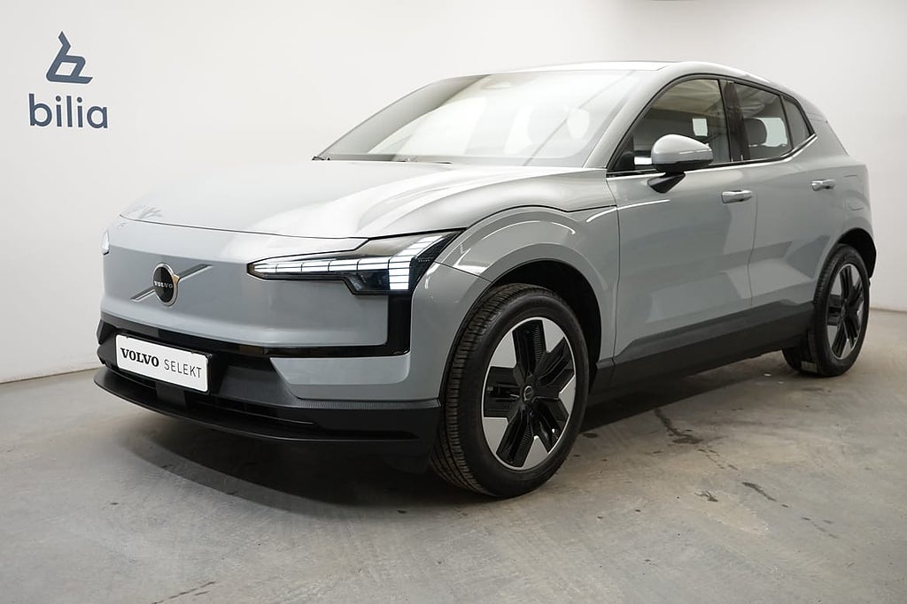 Volvo EX30 Single Motor Core, Navigation, on call