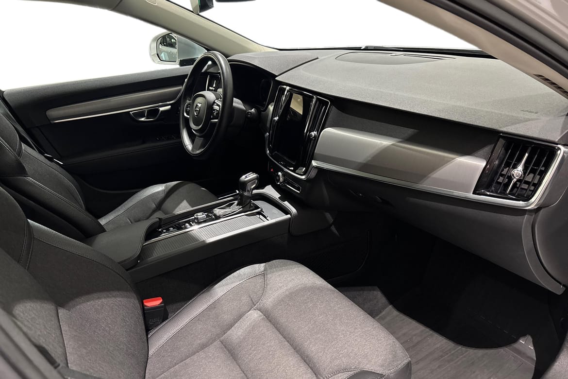 Volvo V90 Momentum Advanced 2020, bild 7/10