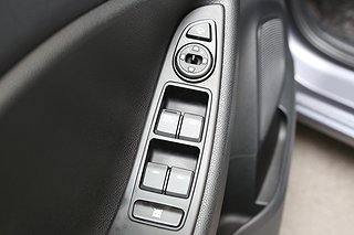 Halvkombi Hyundai i20 15 av 16