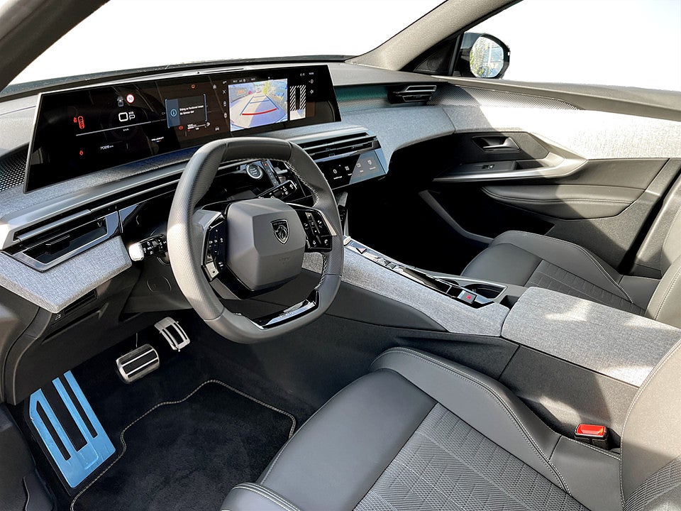 Bild på Peugeot 5008 GT Hybrid 1.2 PT 145hk Aut 7-SITS B-KAMERA CARPLAY