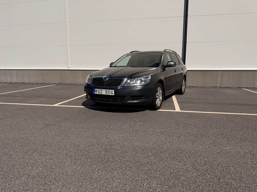 Skoda Octavia Kombi 1.2 TSI Ambiente Euro 5