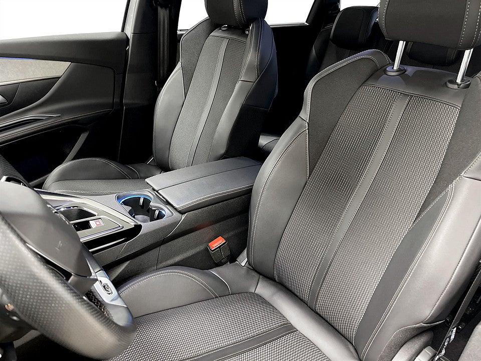 Bild på Peugeot 5008 GT 1.2 PT 130hk Aut KAMPANJ BRÄNSLE INGÅR