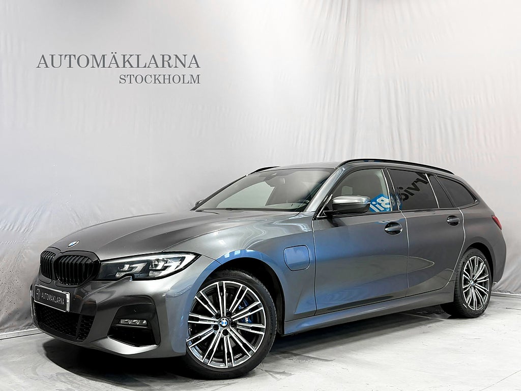 BMW 330e xDrive Touring M Sport  Värmare  292hk Hybrid