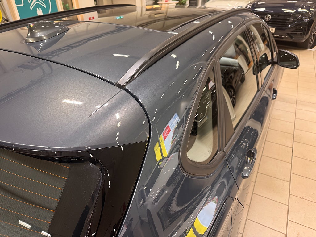 BMW 218 2015 - miniatyr 33