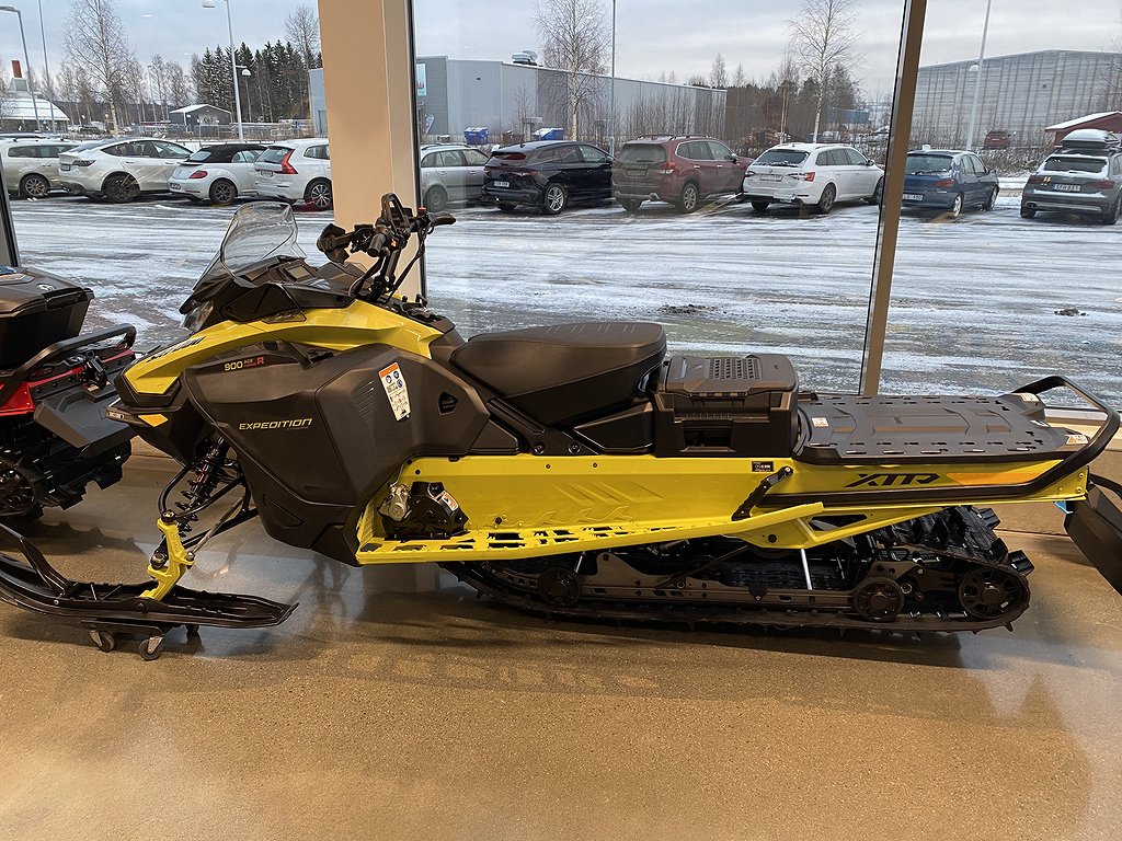 Ski-Doo Expedition Xtreme 900 ACE Turbo R